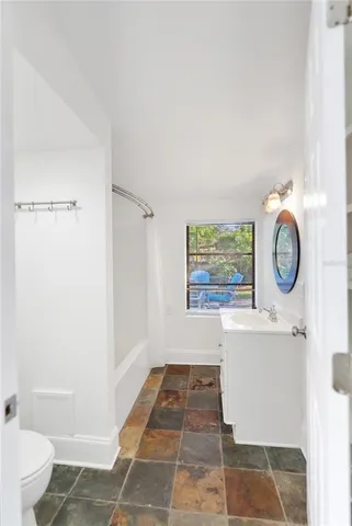 $419,000 | 2530 Loma Linda Street, Sarasota, FL 34239