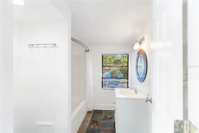 $414,000 | 2530 Loma Linda Street, Sarasota, FL 34239