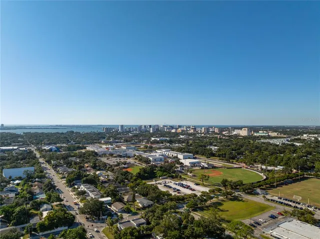 $419,000 | 2530 Loma Linda Street, Sarasota, FL 34239