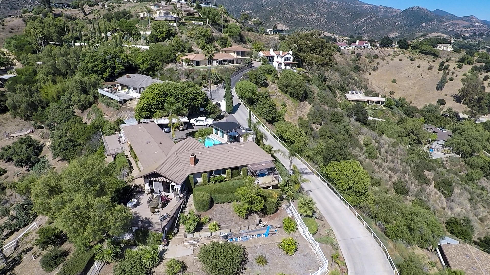 1174 Palomino Road Santa Barbara, CA 93105 - Photo 15 of 28 P5 AERIAL