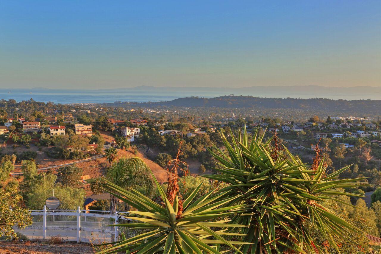 1174 Palomino Road Santa Barbara, CA 93105 - Photo 22 of 28 rgL6r4RQ