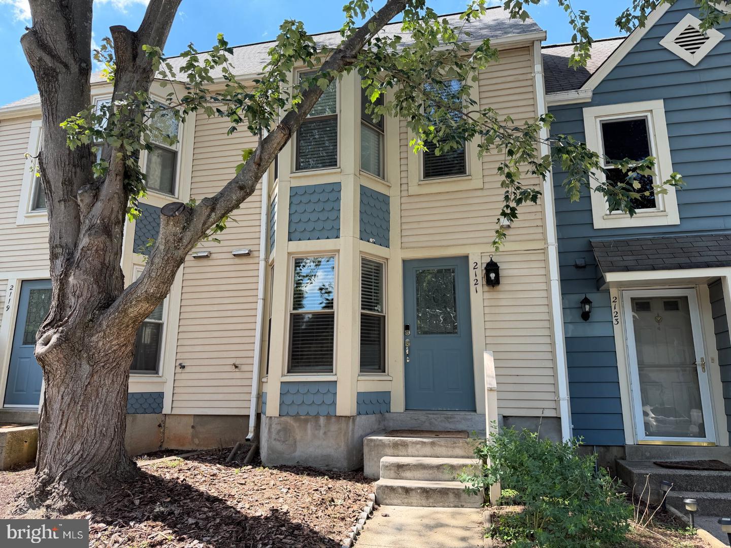 2121 Whisper Way Reston, VA 20191 - Photo 44 of 68 Charming townhouse with inviting entry.