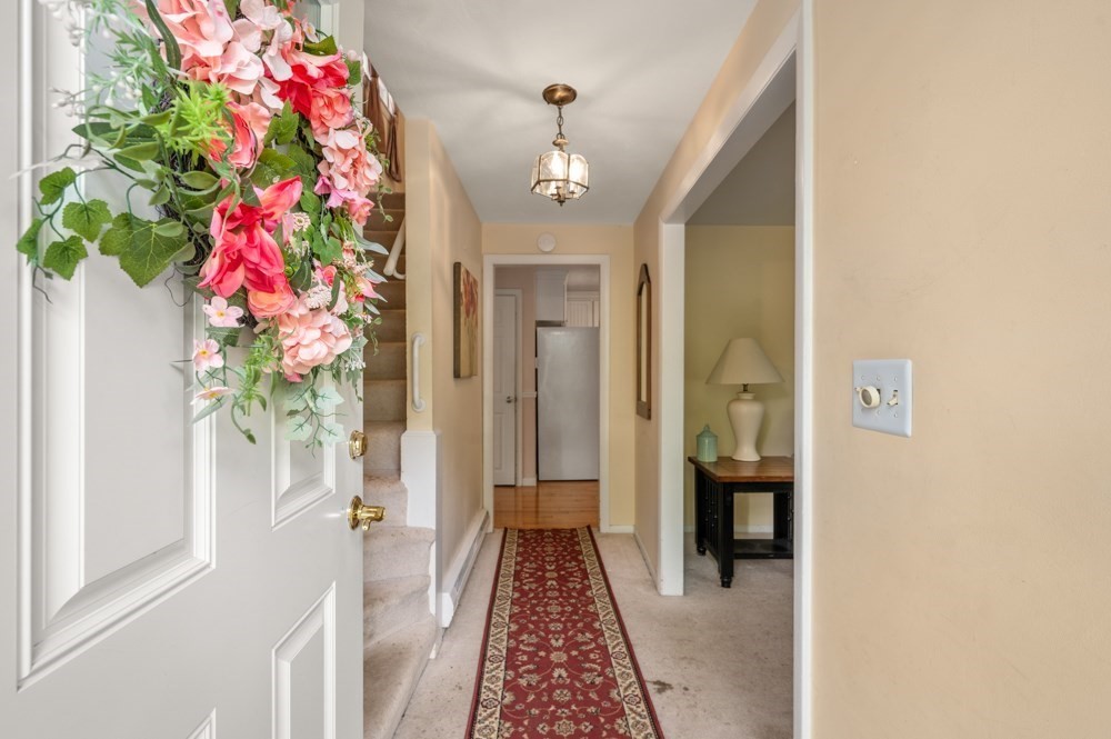 73 Hood Road Tewksbury, MA 01876 - Photo 3 of 41 Gallery Image 3