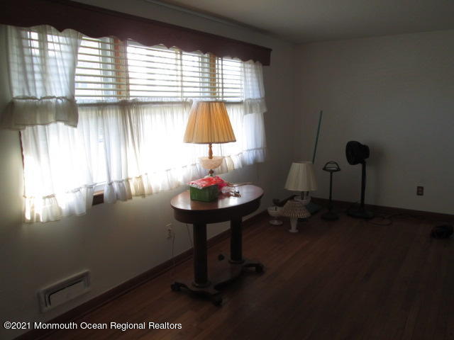 2115 Wilson Road Point Pleasant, NJ 08742 - Photo 11 of 21 Wilson LR