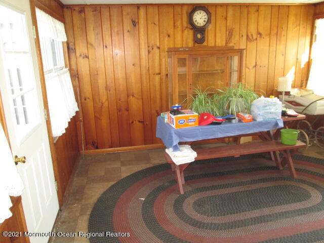 2115 Wilson Road Point Pleasant, NJ 08742 - Photo 9 of 21 Family room