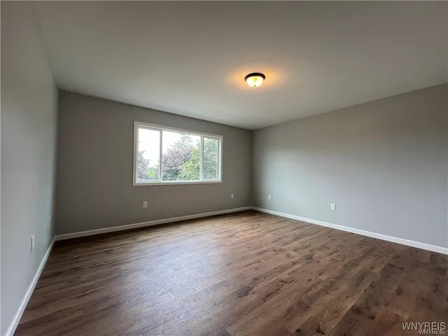 $2,500 | 1589 Center Road, Unit L & R, West Seneca, NY 14224