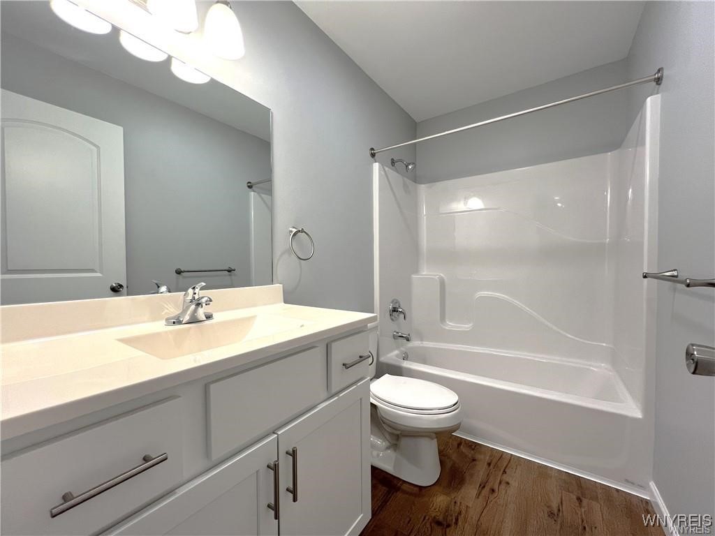 1589 Center Road, Unit L & R West Seneca, NY 14224 - Photo 10 of 33 Left - Main Bath