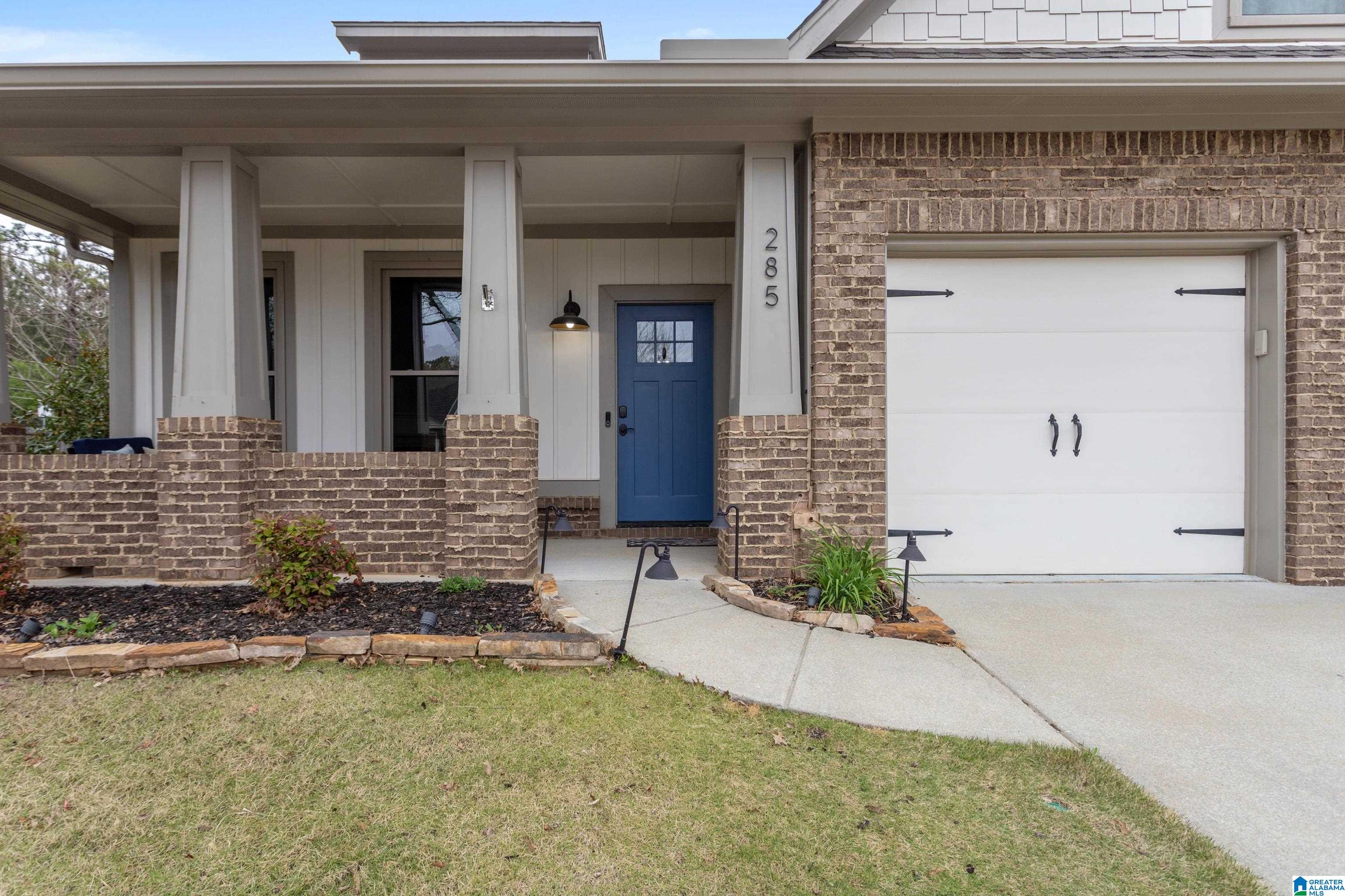 285 Appleford Road Helena, AL 35080 - Photo 2 of 49