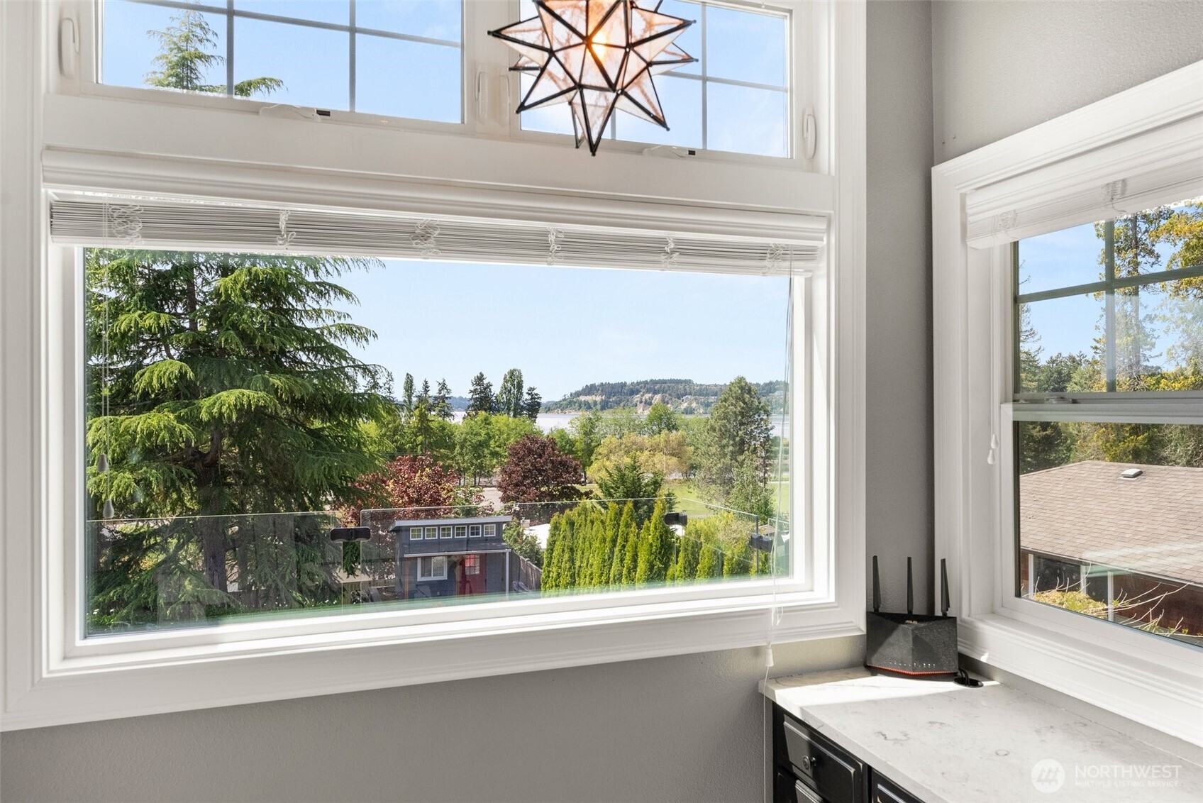 1407 Lewis Road Tacoma, WA 98465 - Photo 12 of 40 Gallery Image 12