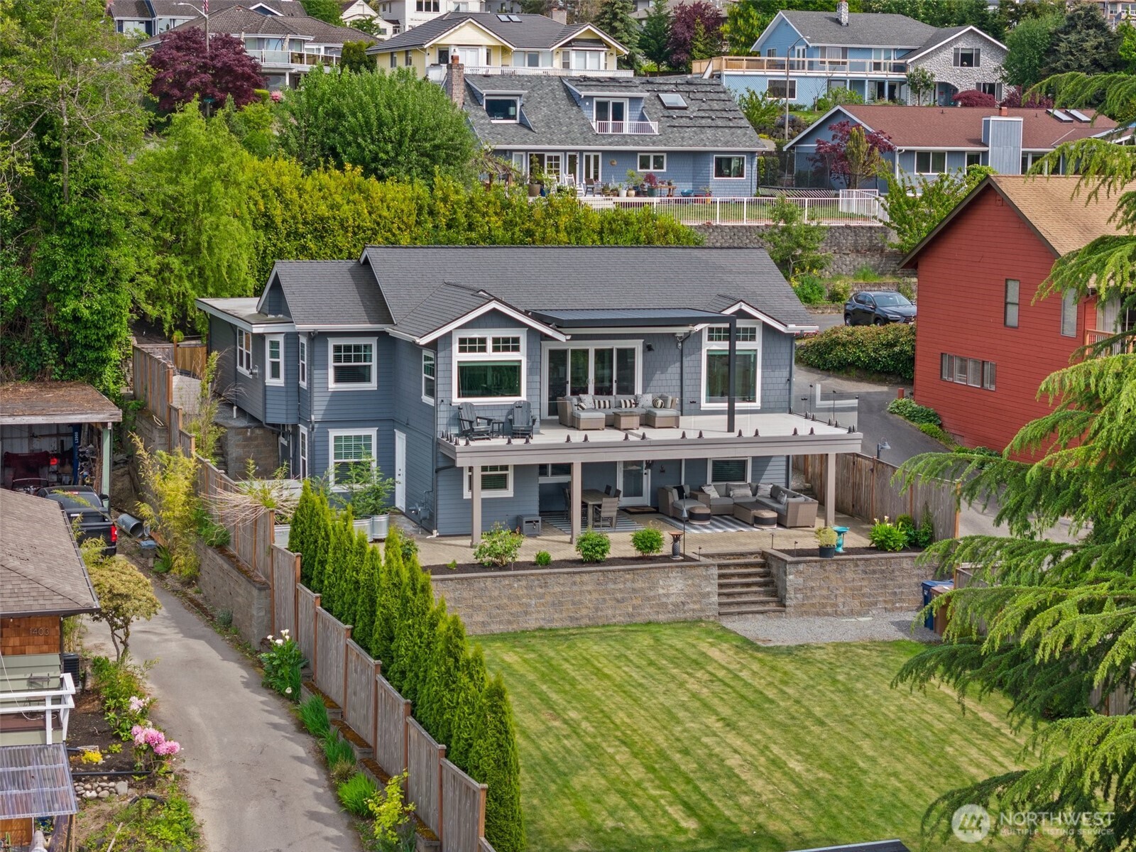 1407 Lewis Road Tacoma, WA 98465 - Photo 3 of 40 Gallery Image 3