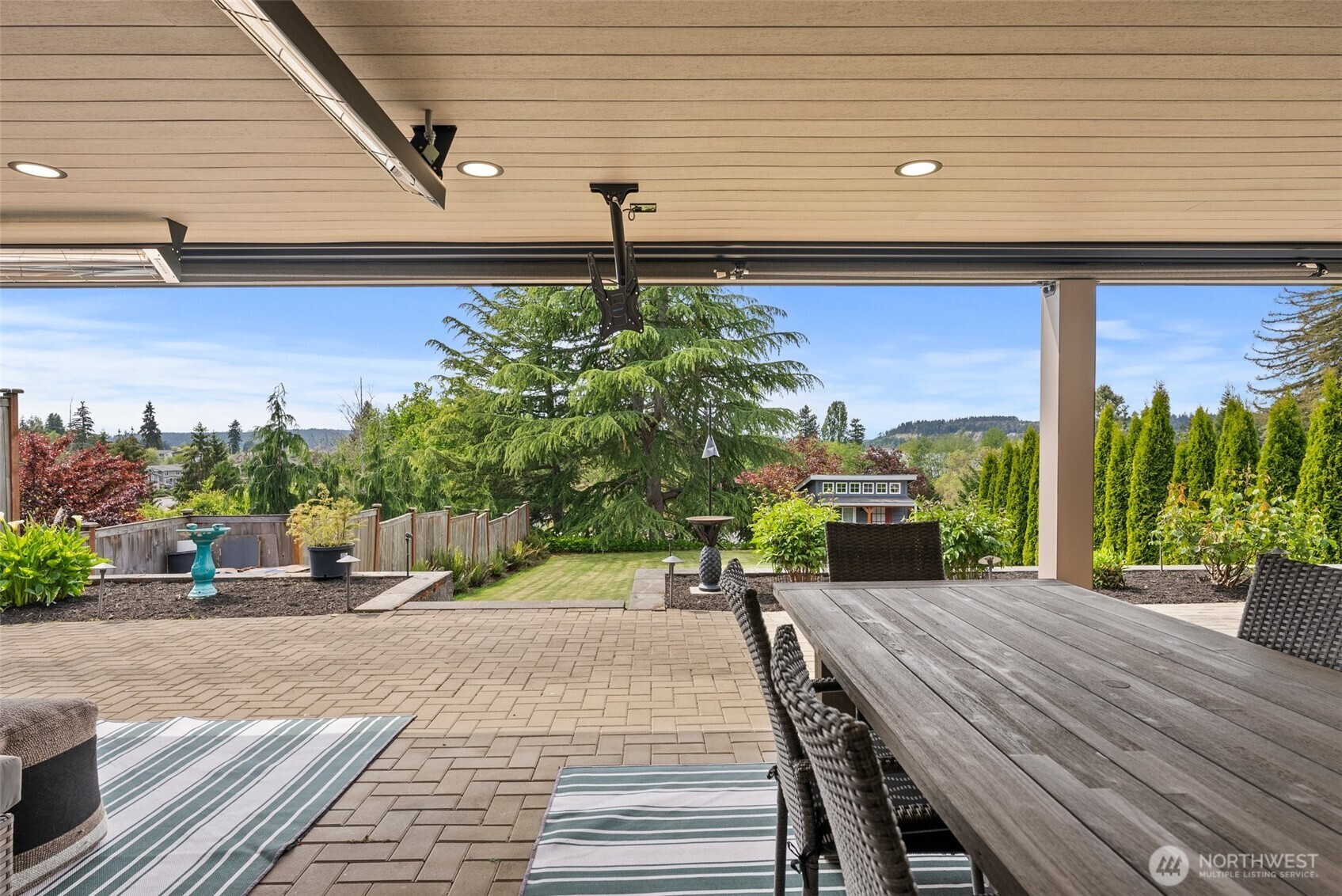 1407 Lewis Road Tacoma, WA 98465 - Photo 33 of 40 Gallery Image 33
