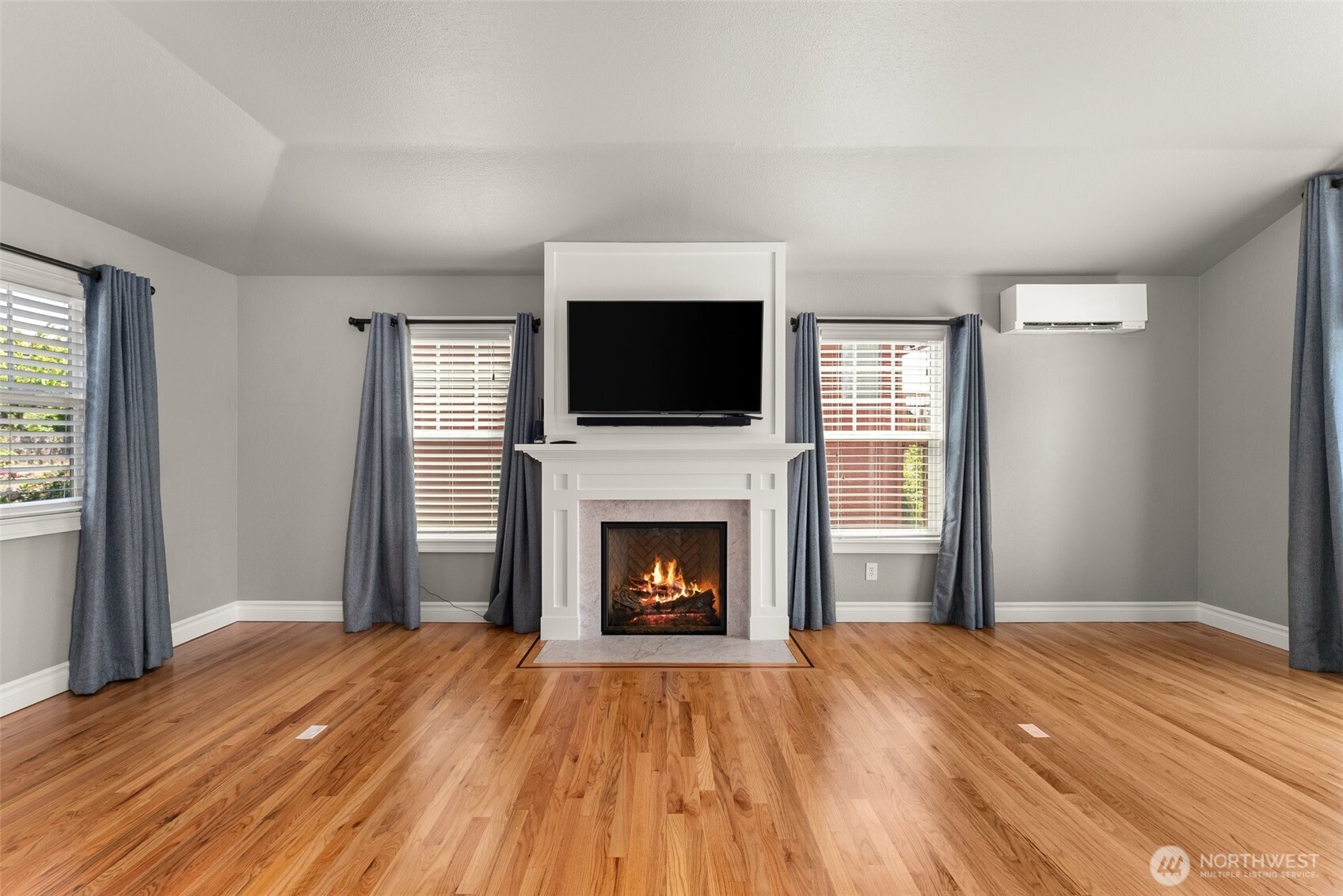 1407 Lewis Road Tacoma, WA 98465 - Photo 8 of 40 Gallery Image 8