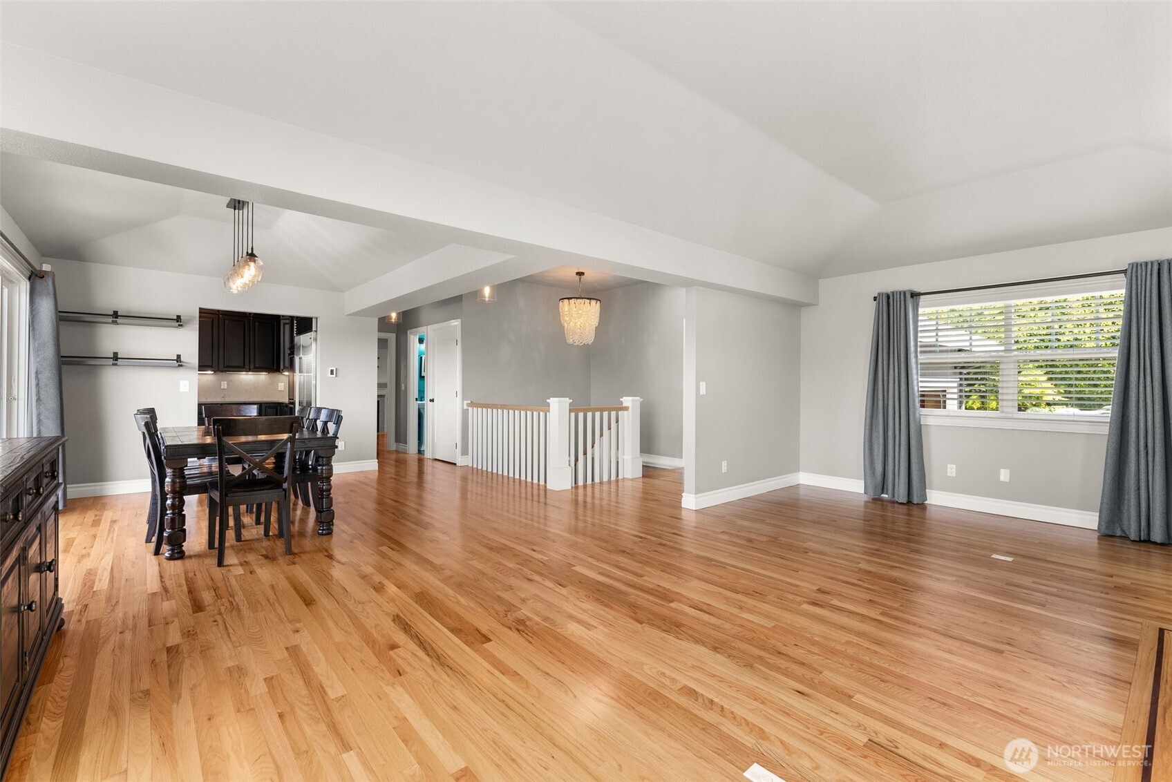 1407 Lewis Road Tacoma, WA 98465 - Photo 10 of 40 Gallery Image 10