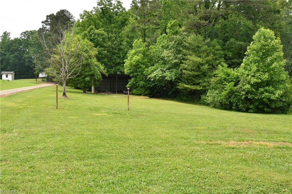 1588 Yadkin Valley Road Advance, NC 27006 - Photo 16 of 18 Gallery Image 16