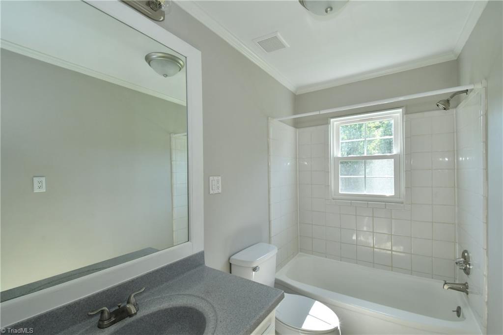 1588 Yadkin Valley Road Advance, NC 27006 - Photo 10 of 18 Gallery Image 10