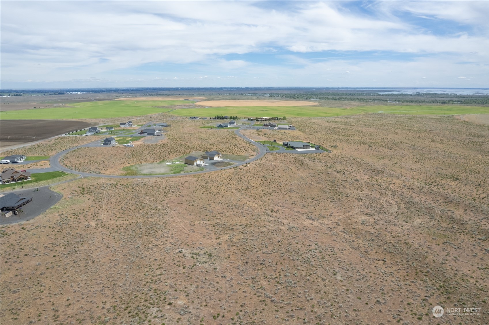 452 Southeast Desert Hills Loop Road Moses Lake, WA 98837 - Photo 8 of 22