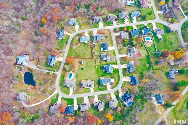 $27,500 | 1216 Winterberry Avenue, Germantown Hills, IL 61548