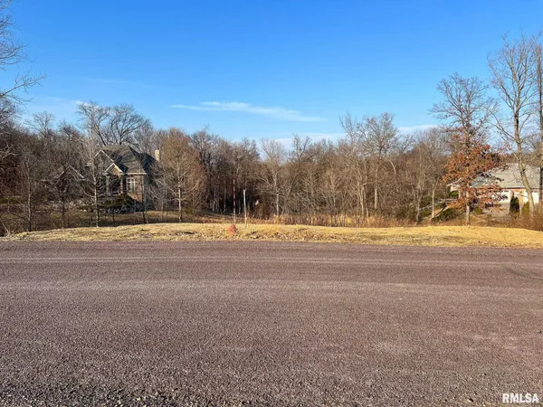 $27,500 | 1216 Winterberry Avenue, Germantown Hills, IL 61548