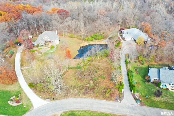 $27,500 | 1216 Winterberry Avenue, Germantown Hills, IL 61548