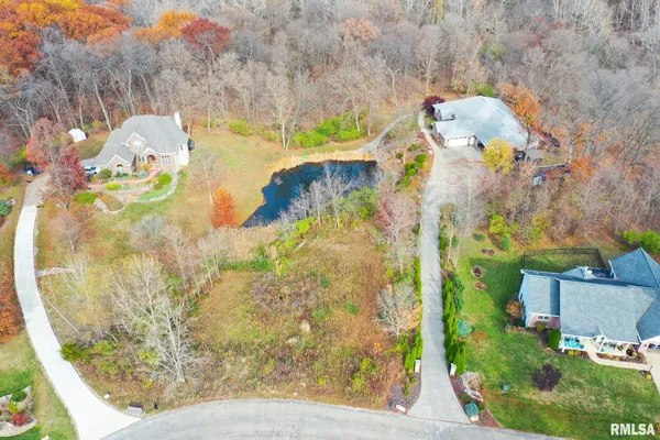 $27,500 | 1216 Winterberry Avenue, Germantown Hills, IL 61548