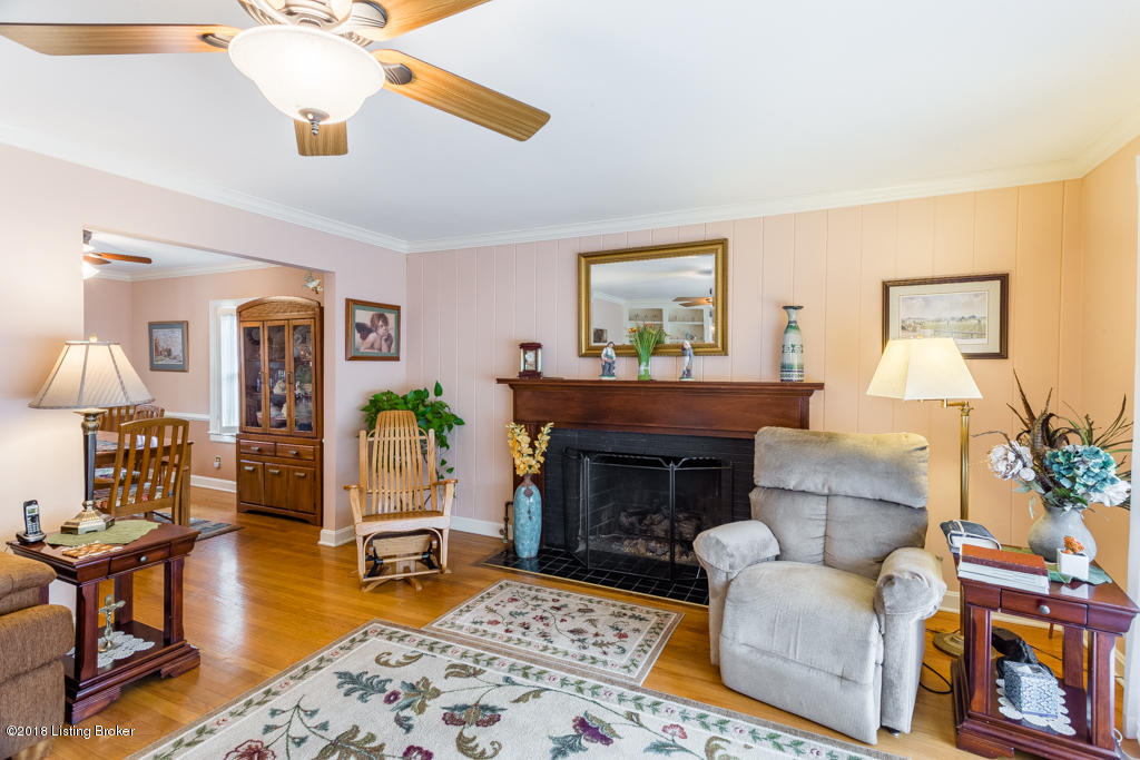 629 Indian Ridge Road Louisville, KY 40207 - Photo 10 of 58 629 Indian Ridge Rd-10