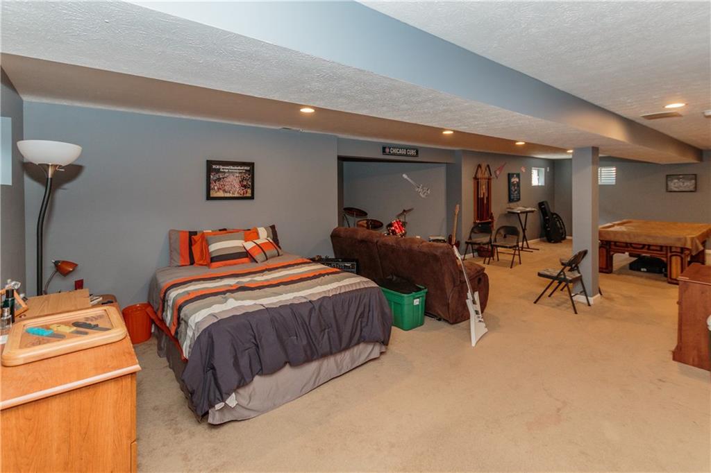 6562 Hunters Ridge South Zionsville, IN 46077 - Photo 22 of 39 Gallery Image 22