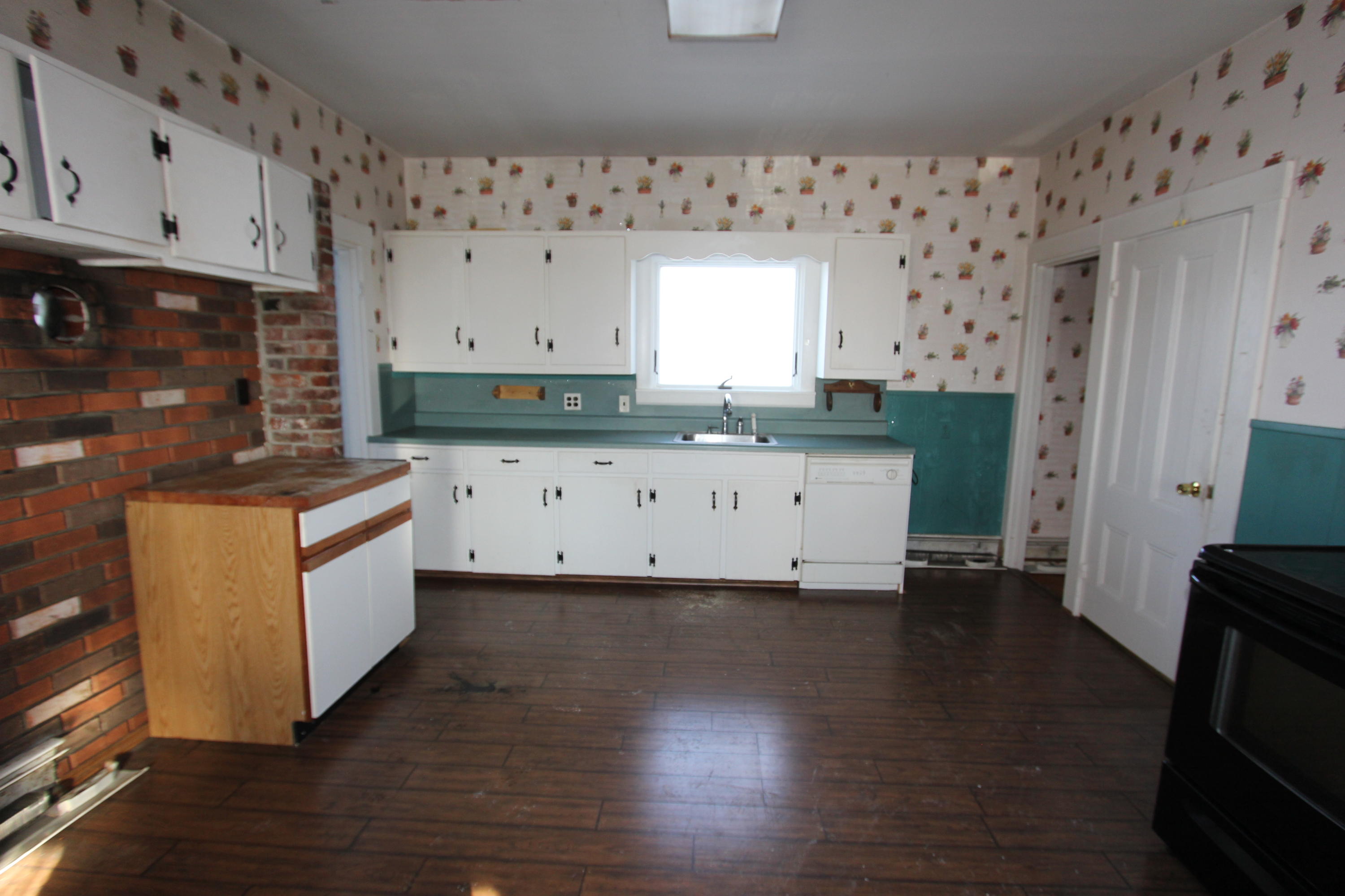 738 Middle Road Woolwich, ME 04579 - Photo 15 of 40 IMG_4340