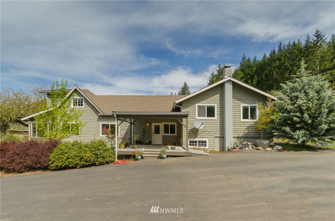 892 Pleasant Valley Road Chehalis, WA 98532 - Photo 1 of 24