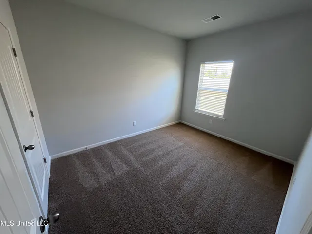 $2,400 | 8293 Gum Pond Drive, Olive Branch, MS 38654