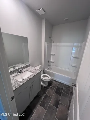 $2,400 | 8293 Gum Pond Drive, Olive Branch, MS 38654