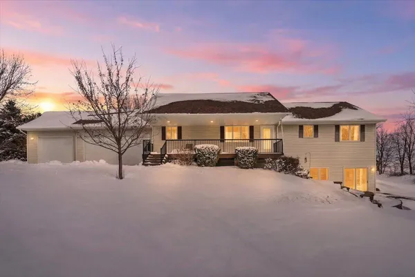 $515,000 | 1362 146th Avenue, New Richmond, WI 54017