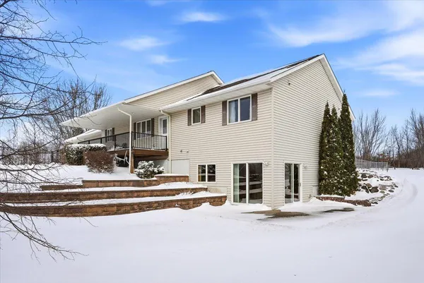 $515,000 | 1362 146th Avenue, New Richmond, WI 54017