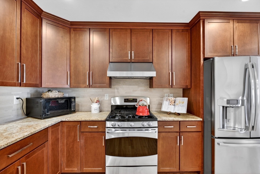 3 B Reserve Way, Unit 3B Burlington, MA 01803 - Photo 5 of 42
