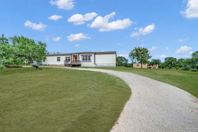 $395,000 | 6 River Bluff Drive, Lytle, TX 78052