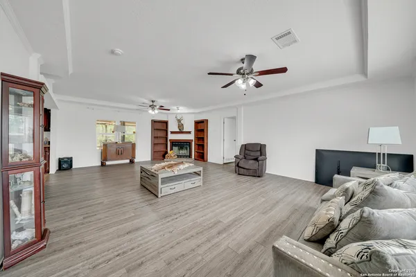 $389,999 | 6 River Bluff Drive, Lytle, TX 78052