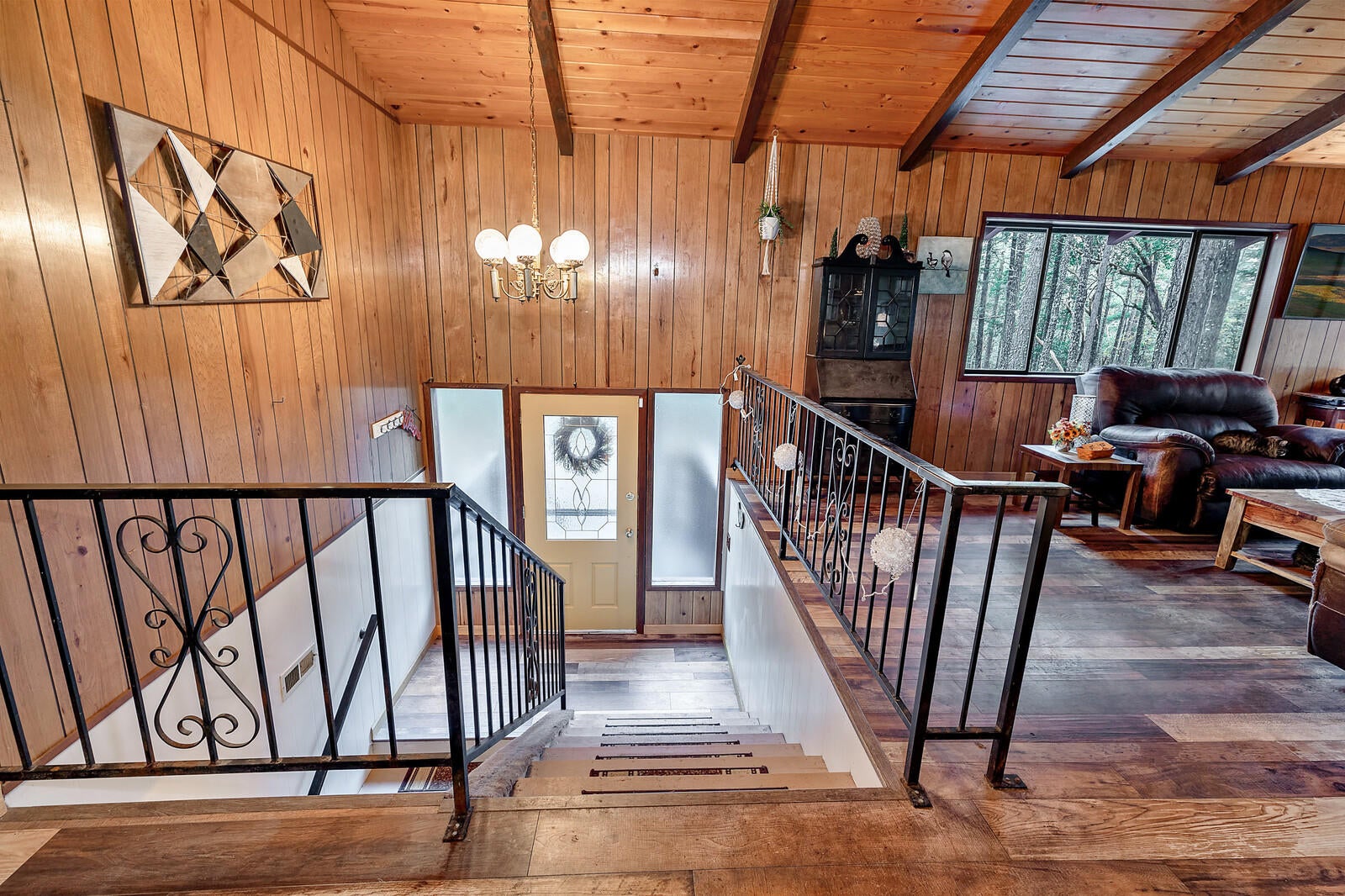 530 Lomas Road Jacksonville, OR 97530 - Photo 21 of 56 46_LR_46_mls