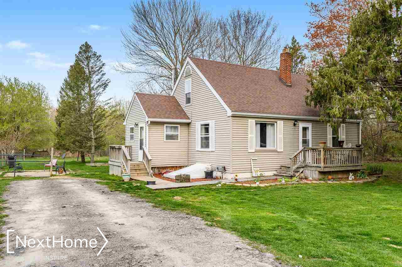 14481 Duffield Road Montrose, MI 48457 - Photo 1 of 36