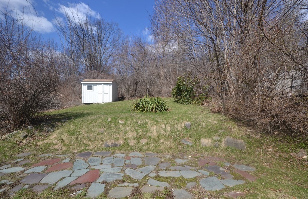 82 Randolph Road Worcester, MA 01606 - Photo 36 of 37 Gallery Image 36