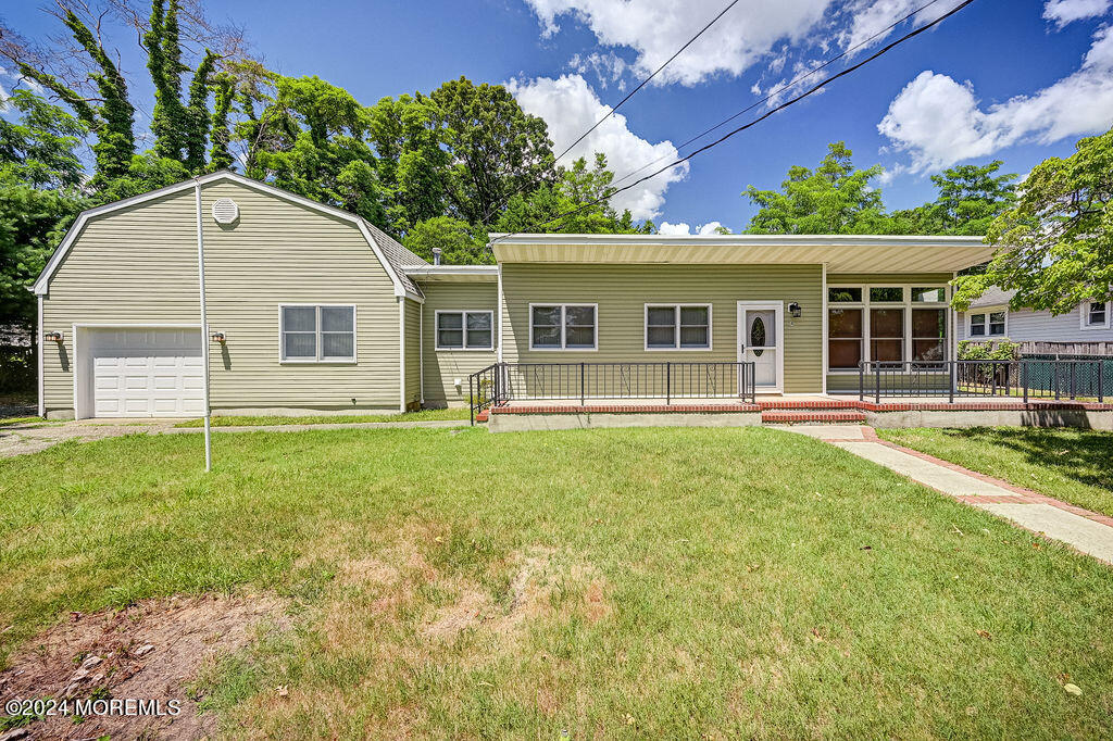 4 Spring Street Toms River, NJ 08753 - Photo 2 of 35 4_spring_st_003