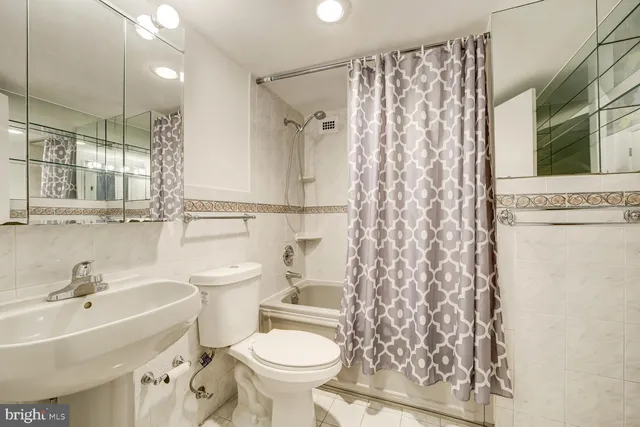 $300,000 | 2939 Van Ness Street Northwest, Unit 727, Washington, DC 20008