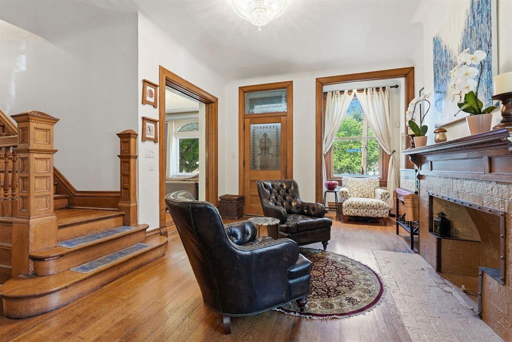 601 Emerson Street Pittsburgh, PA 15206 - Photo 16 of 46
