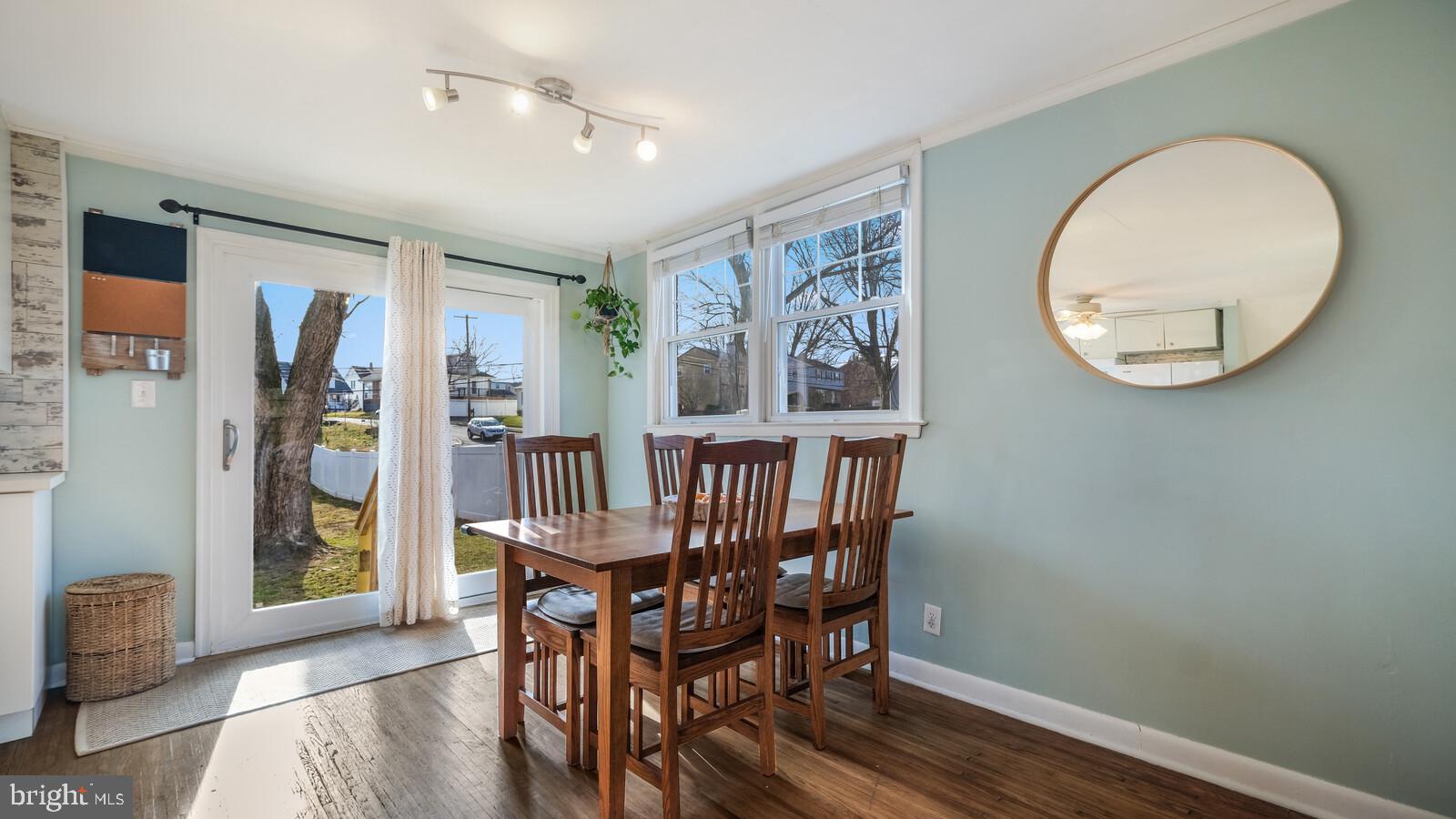 203 Cambridge Road Brookhaven, PA 19015 - Photo 5 of 22 Gallery Image 5