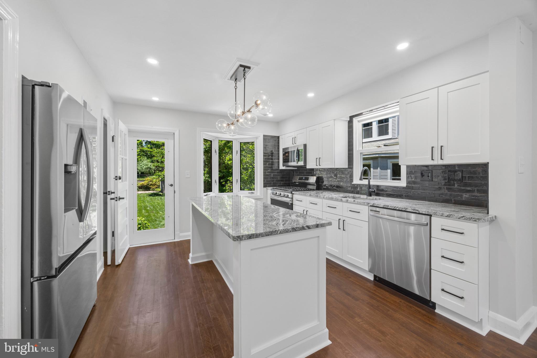 6506 Beverly Road Baltimore, MD 21239 - Photo 15 of 66 Kitchen