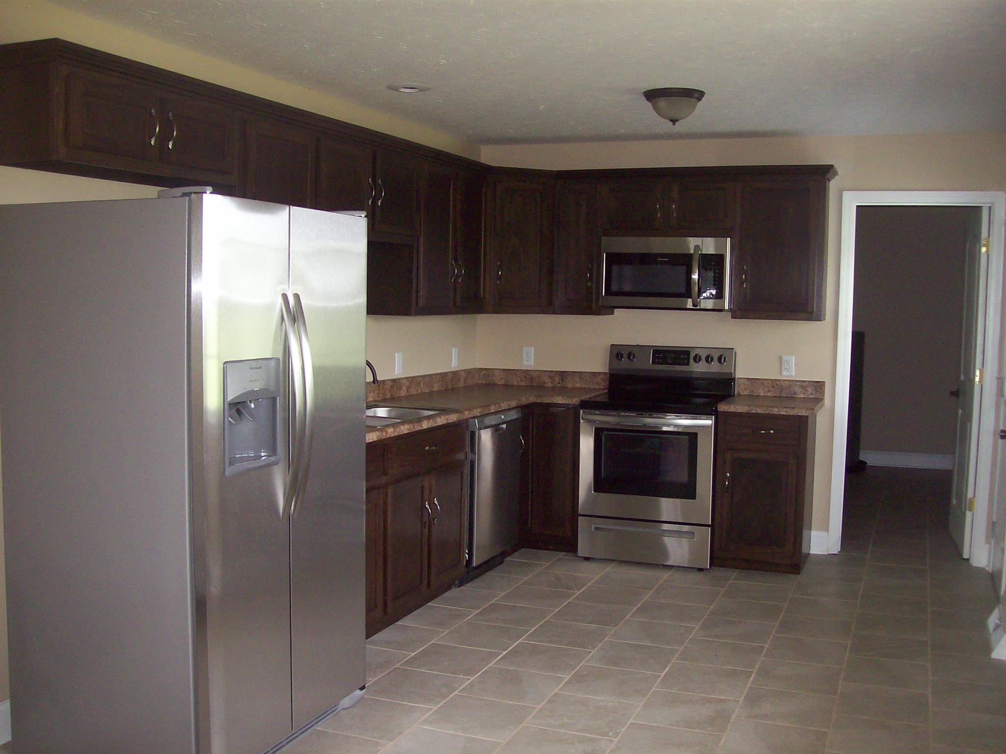 2105 Union Camp Road Lafayette, TN 37083 - Photo 3 of 12