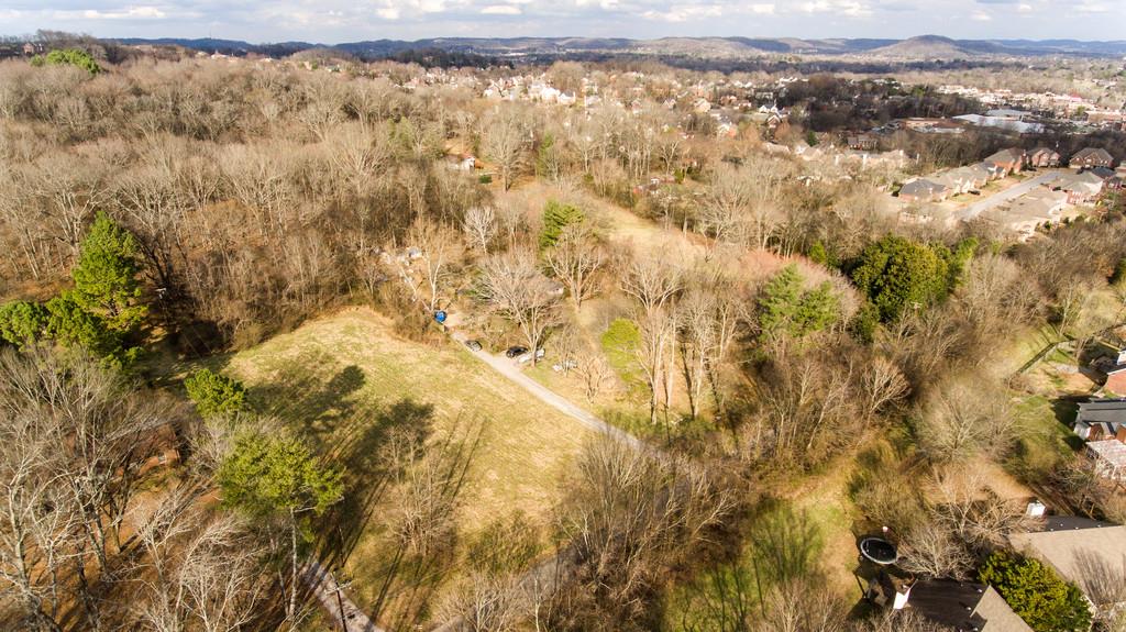 8294 Collins Road Nashville, TN 37221 - Photo 10 of 15 Gallery Image 10