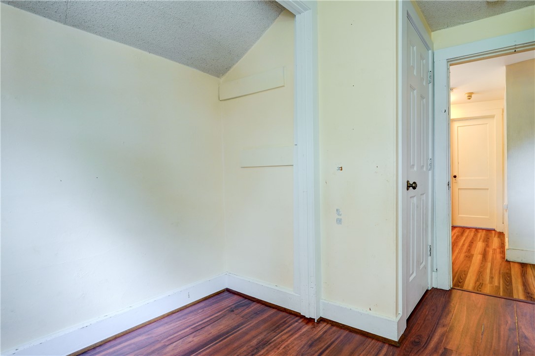 420 Gregory Street Rochester, NY 14620 - Photo 29 of 33