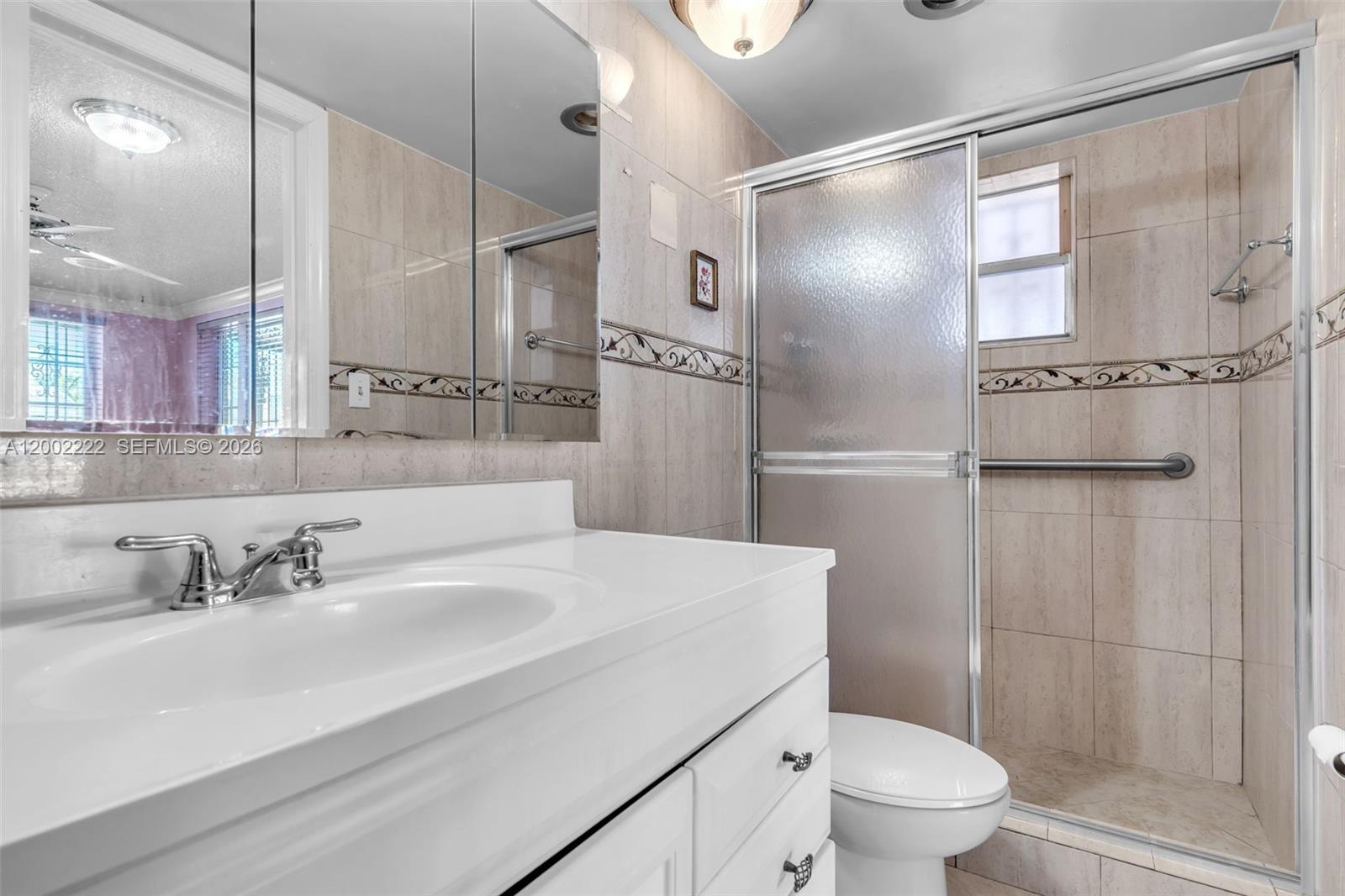 3194 Southwest 6th Street Miami, FL 33135 - Photo 12 of 32