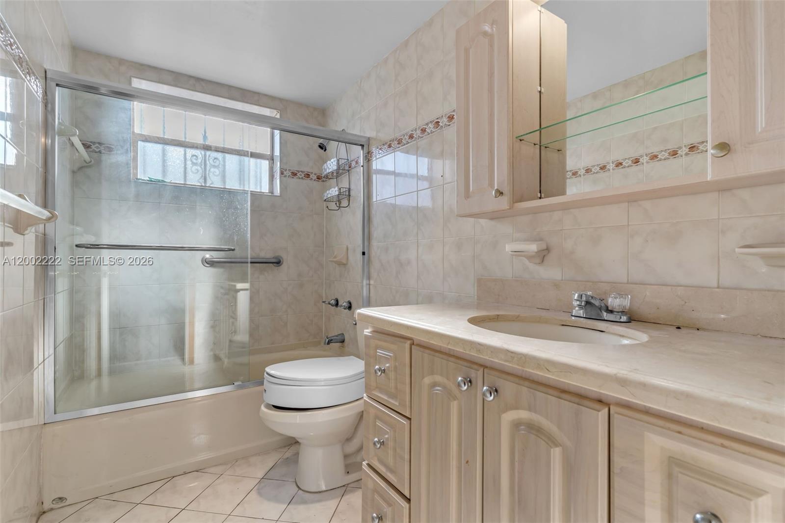3194 Southwest 6th Street Miami, FL 33135 - Photo 7 of 32