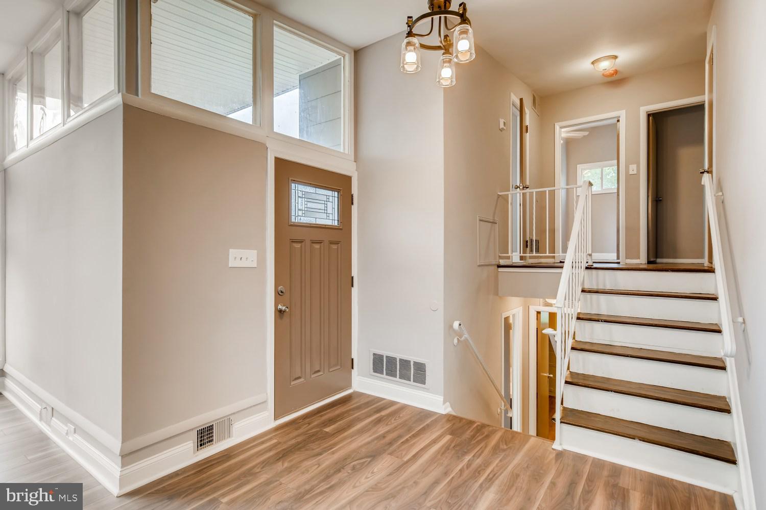 6118 Talles Road Baltimore, MD 21207 - Photo 5 of 26