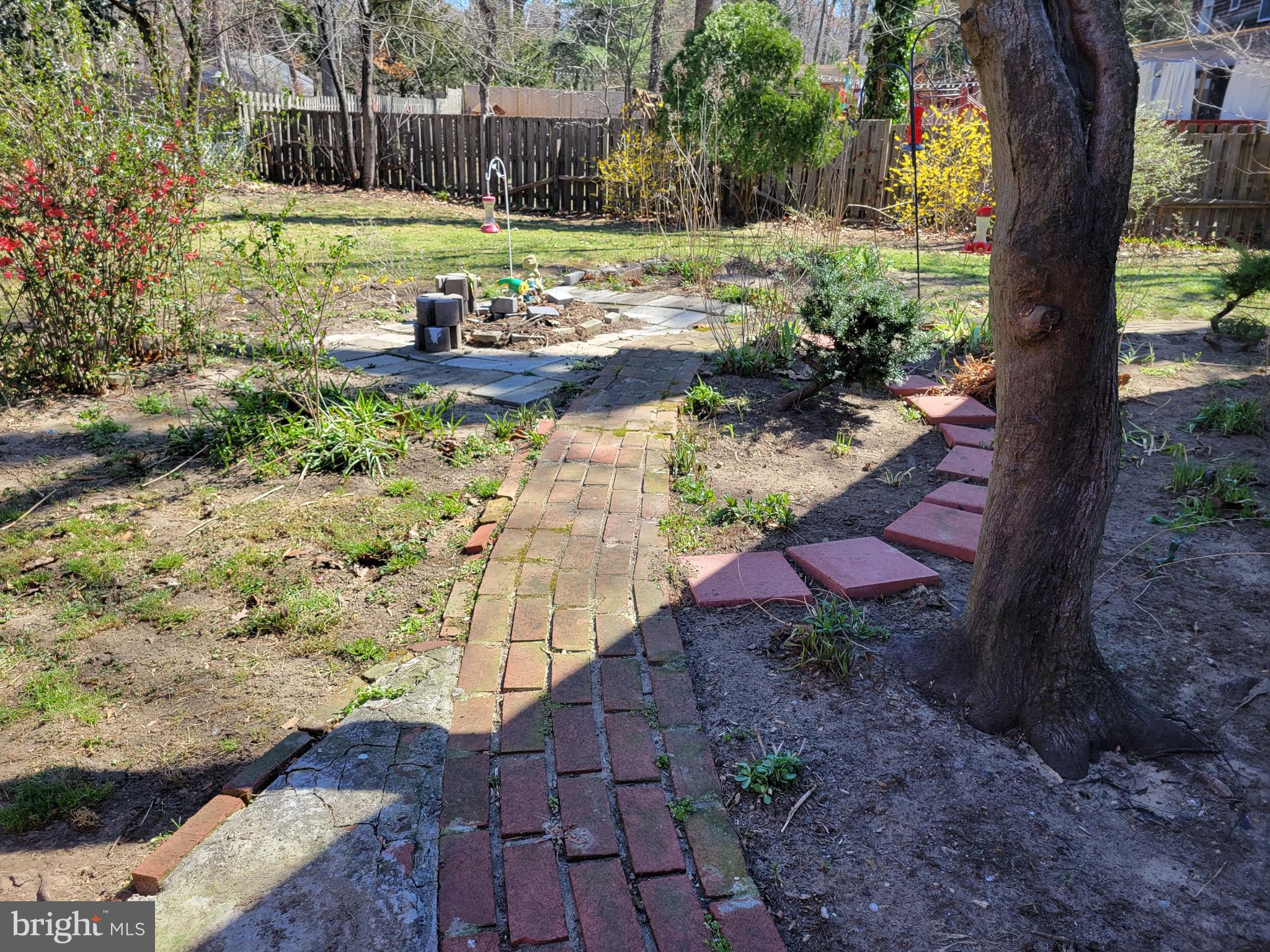 11 Overhill Road Mount Laurel, NJ 08054 - Photo 6 of 12 BRICK PAVERS